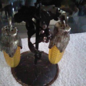 Salt and Pepper shakers